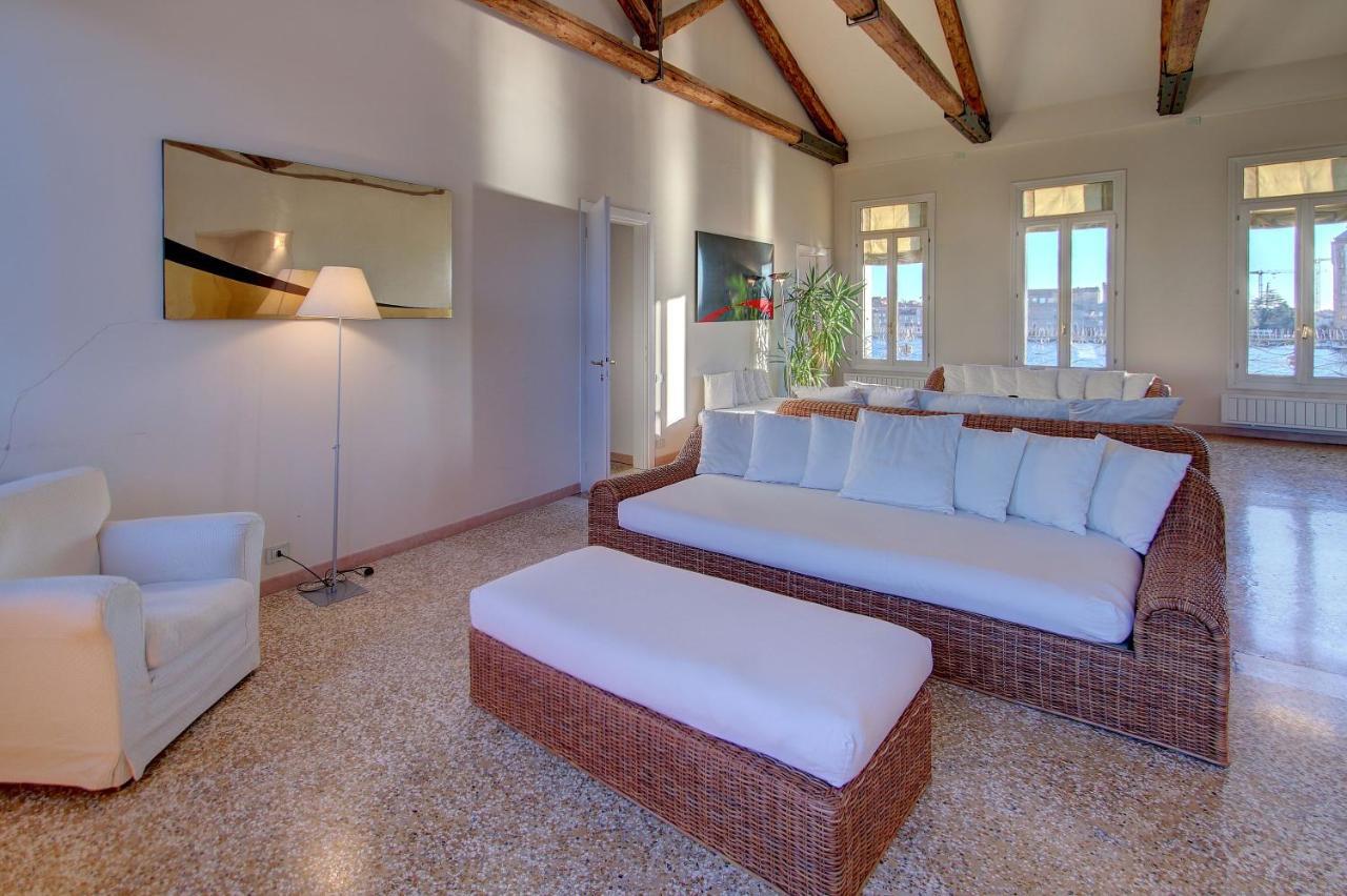 WONDERFUL-CANAL-VIEW 4pax Wi-Fi aircond Venezia Esterno foto